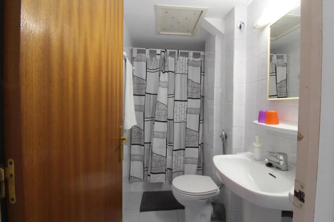 شقة Apartaments El Sorrall بلانيس