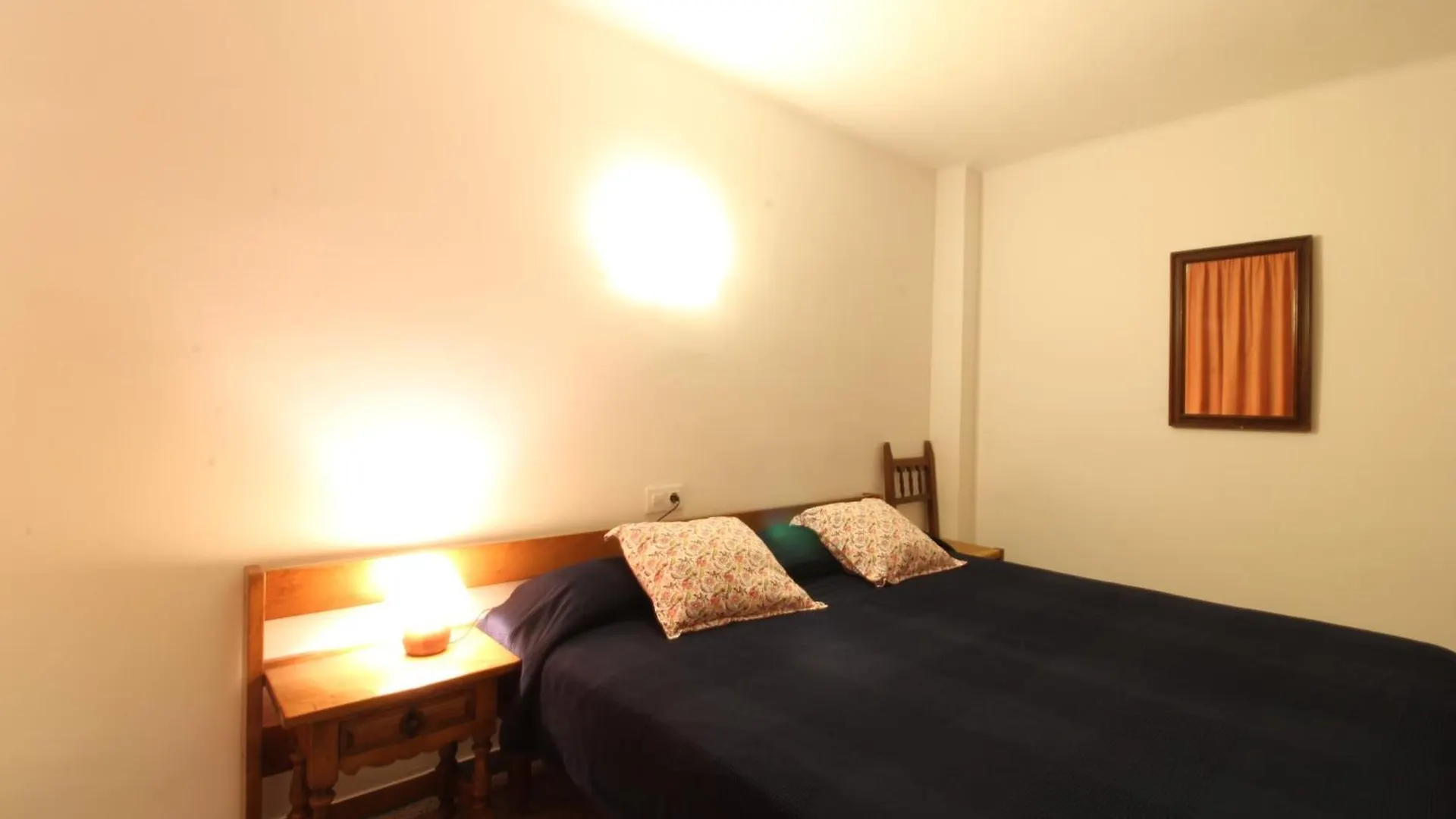 Apartaments El Sorrall 블랑스 0*,  스페인